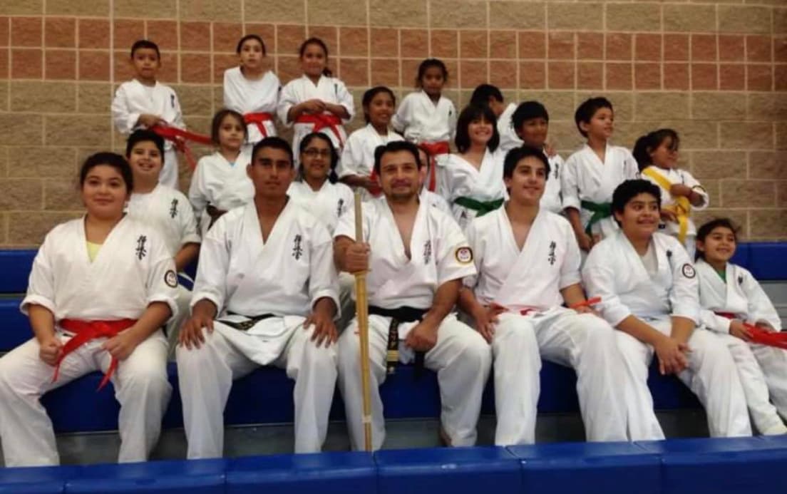 US Bushido karate class group photo in Gaithersburg Maryland